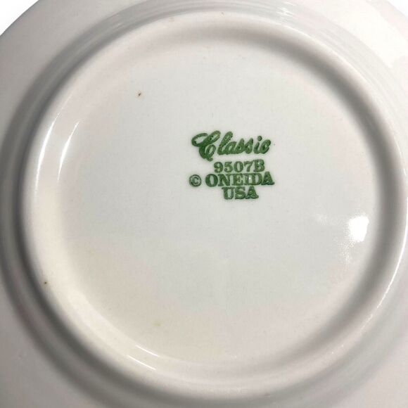 Vintage Oneida Classic Hand Painted Signed Waterfall Scene Plate 6 in Decorative - Picture 4 of 8